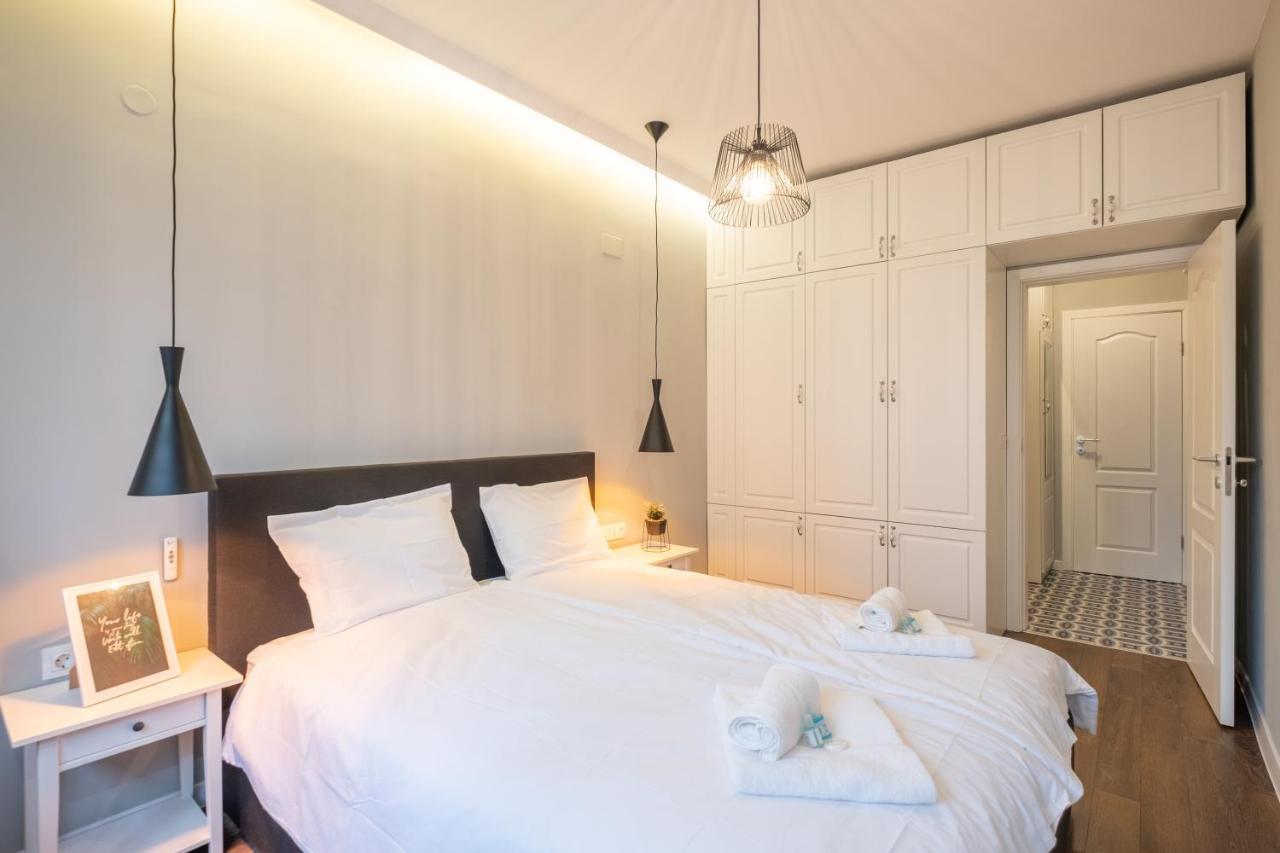 Designer & Cozy 2Bd Flat With A Parking In The City Center By Flat Mаnager Sofia Eksteriør billede